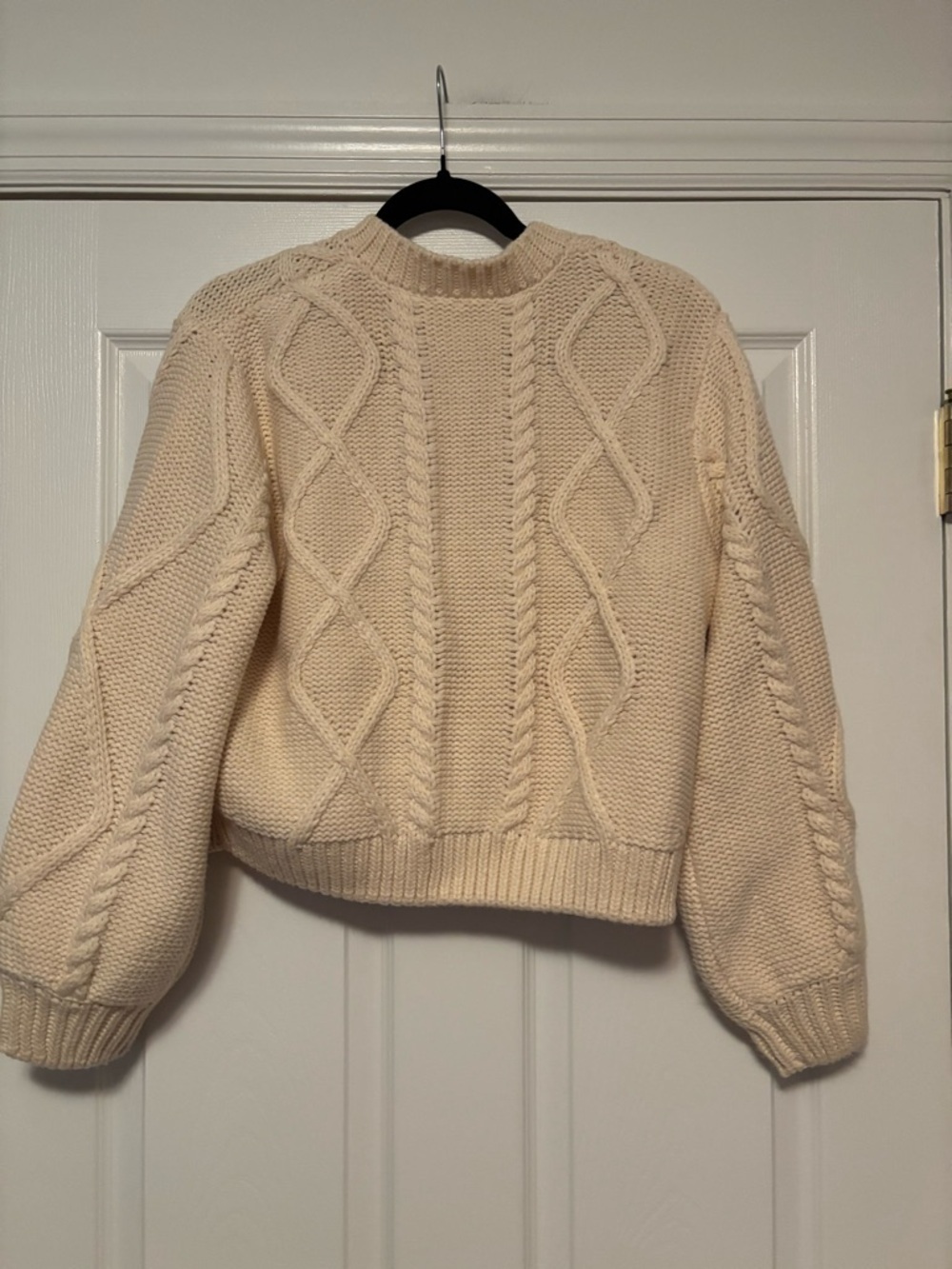 Tuckernuck Hyacinth House Cream Black Velvet Bows Bess Cardigan Sweater M - Picture 9 of 11